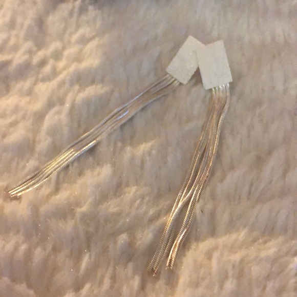 ᴡɪʟʟᴏᴡ ʙʀᴀɴᴄʜ ᴅʀᴏᴘ ᴇᴀʀʀɪɴɢs ɪɴ 925 - Picture 2 of 4